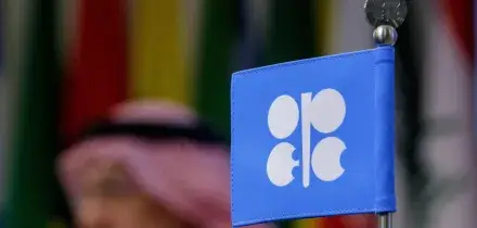 Gli Emirati Arabi escono dall'Opec e Opec+, nuova strategia