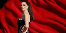 Anne Hathaway, 'nel Diavolo veste Prada 2 modelle di tutte le taglie'