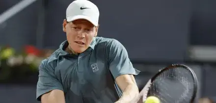Tennis: Madrid, Sinner supera Jodar e va in semifinale