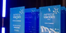 Intesa Sanpaolo premia le 'Imprese Vincenti' del terzo settore