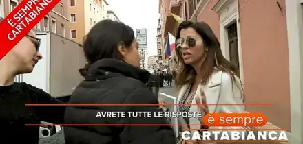 Claudia Conte: 'Parler&ograve; prima possibile, avrete tutte le risposte'