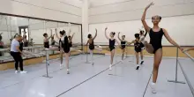 Cuba, il balletto sfida crisi ed embargo con giovani da otto Paesi