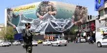 Iran, capo dell'intelligence dei Pasdaran ucciso in un raid