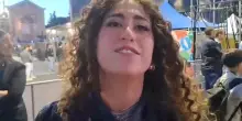 Delia canta Bella Ciao, ma "partigiano" diventa "essere umano"