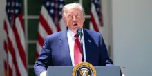 Trump, 'toglier&ograve; la tassa sulla benzina per un certo periodo'