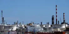 Il petrolio chiude in rialzo a New York a 101,27 dollari