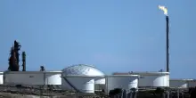Il petrolio frena a New York, a 92,57 dollari