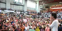 Messico, Sheinbaum celebra le donne nel giorno della festa della mamma