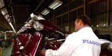 Lo spettacolo-omaggio di Massini agli operai Piaggio per 80/o anniversario Vespa