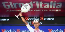 Giro: Narvaez regala il bis a Fermo, Eulalio resta in rosa