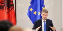 Ministro Tirana: 'L'Albania non estender&agrave; l'accordo con l'Italia oltre il 2030'