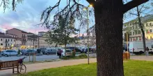 Prato: difende una collega e viene accoltellato. Due fermati