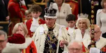 King's Speech, al via la cerimonia, il governo formalizza la volont&agrave; di pi&ugrave; strette relazioni con l'Ue