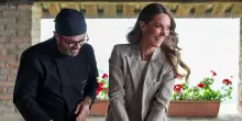 Kate in un agriturismo prepara i tortelli d'erbetta. Poi saluta l'Italia: 'Arrivederci, grazie'