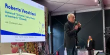 Roberto Vecchioni al Salone del Libro, alla fine il bene vincer&agrave; sul male