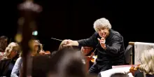 Semyon Bychkov sul podio di Santa Cecilia per Mozart e Strauss