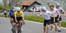 Pogacar vince la quarta tappa del Giro di Romandia