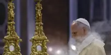 Il Papa ai nuovi vescovi, 'state sempre dalla parte degli scartati'
