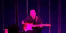 Elliot Sharp, la musica contemporanea in una chitarra