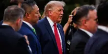 Trump, 'con Iran trattiamo, risolveremo in un modo o in un altro'