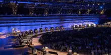 Cinquanta pianoforti per '11.000 Saiten' di Haas al Reggio Parma Festival