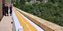 Sul ponte delle Torri di Spoleto la bruschetta pi&ugrave; lunga del mondo