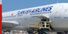 Maldive: in Italia le salme dei sub morti, atterrato a Malpensa il volo da Istanbul