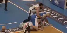 Aggred&igrave; l'avversario in campo, Daspo per un anno ad un giocatore di basket