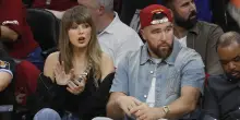 Taylor Swift il 3 luglio si sposa, le amiche single potrebbero dare forfait