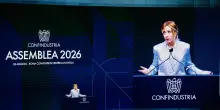 Assemblea di Confindustria, Meloni: 'L'Europa un gigante miope'. Appello di Orsini: 'In Ue burocrazia lunare, fermatevi'