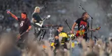 I Metallica donano 20.000 euro a associazione bolognese contro la violenza sulle donne