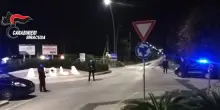 Spari durante un tentato furto di angurie, un ferito nel Siracusano