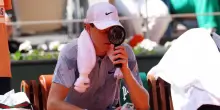 Roland Garros: 'Terremoto' e 'Colpo di scena', il ko di Sinner fa il giro del mondo