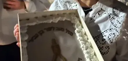 Torta di compleanno con un cappio per il ministro israeliano Ben Gvir