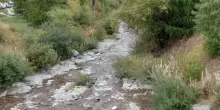 Scivola e cade in un torrente, morto un pescatore di 78 anni