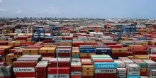 Istat, ad aprile export +8,8% su anno in valore, su mese -2,2%
