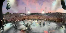 Vola la spesa per l'intrattenimento, boom dei live