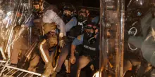 Usa, coprifuoco a Newark dopo scontri intorno a centro detenzione Ice