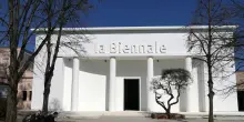 La Biennale apre i cancelli, una settimana tra arte e proteste