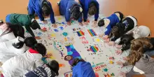 Polverigi e Betlemme unite dall'arte, Eco-bandiera collettiva della pace da record
