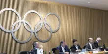 Il Cio revoca il bando olimpico ai bielorussi, &egrave; confermato per la Russia