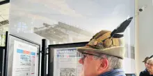 Otto anni dopo tragedia del Morandi Alpini rendono omaggio al Memoriale