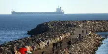 Centcom, 'bloccate 70 petroliere e 13 miliardi potenziali di greggio Iran'