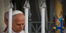 Il Papa, basta guerre, non possiamo rassegnarci alle immagini di morte
