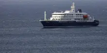 La nave Hondius arriva alle Canarie, porto e acque off limits