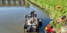 Minivan finisce dentro un canale nel Veneziano, tre morti