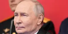 Putin, 'pronti a negoziare con la Ue, preferirei Schroeder'