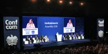 Meloni all'assemblea di Confcommercio: 'L'Italia non &egrave; la Repubblica delle banane, le regole si rispettano'
