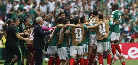 Mondiale: Messico Sudafrica 1-0 DIRETTA  e FOTO