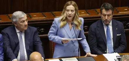 Meloni: "Sostenere Kiev. Definiremo con l'Ue le misure finanziabili con la flessibilit&agrave;"